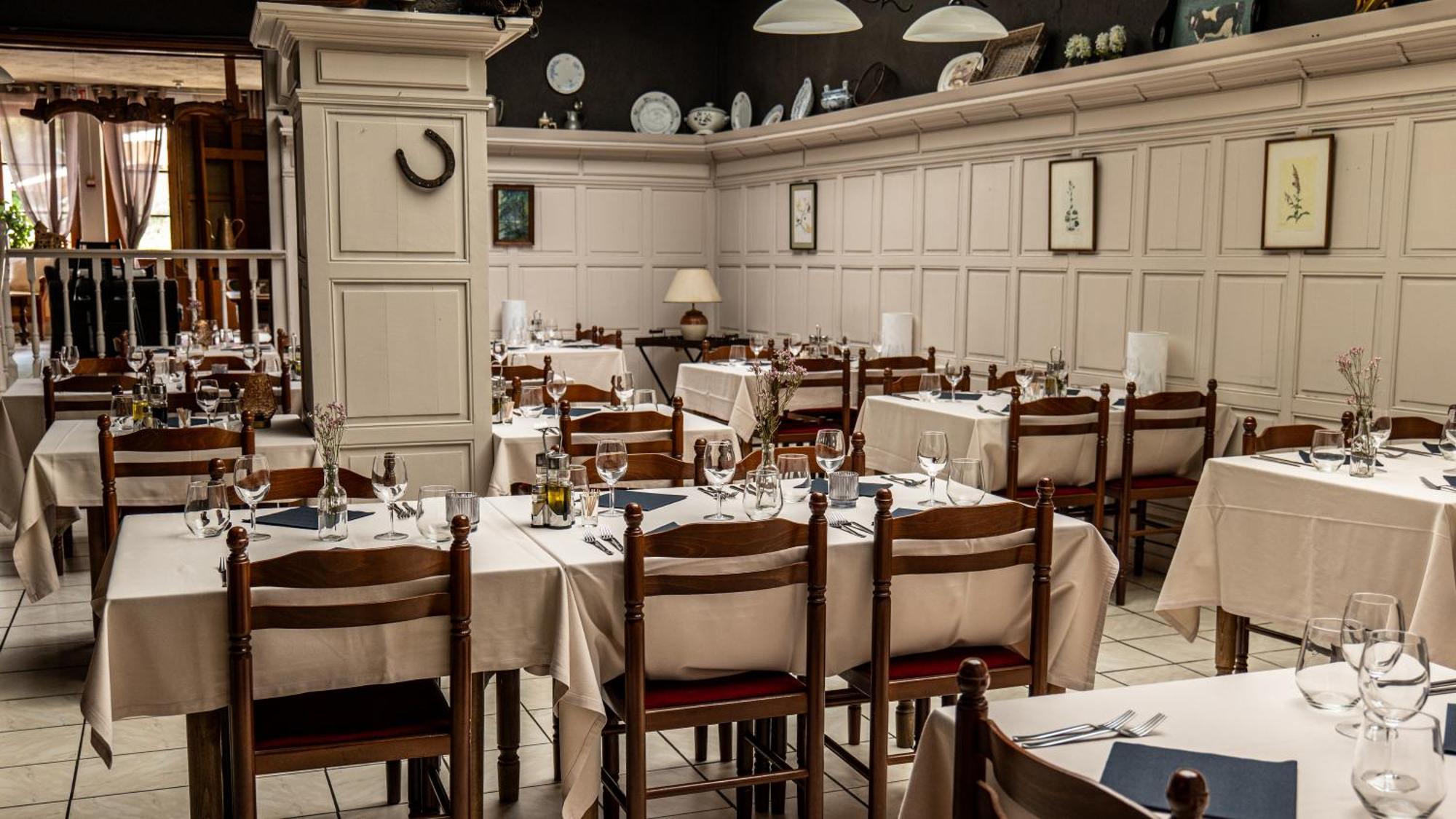 Au Coeur Bion Hotel *